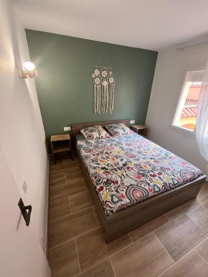 Appartement 1 Chambre Climatise Avec 3 Piscines A 200 M De La Plage Ampuriabrava Exterior foto